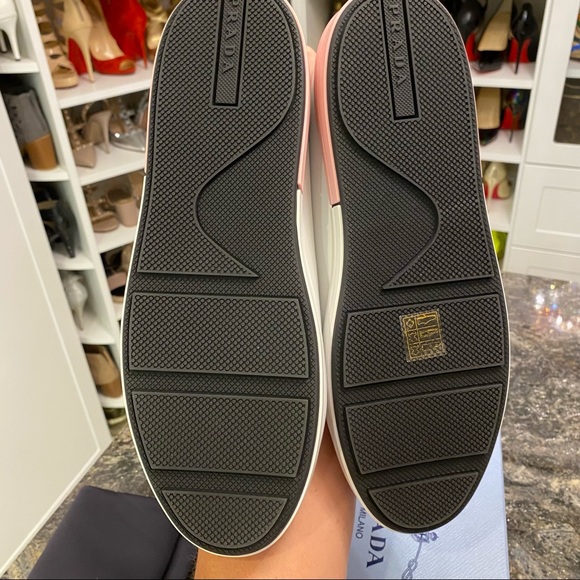 NIB Prada sneakers, 41 - Picture 7 of 9